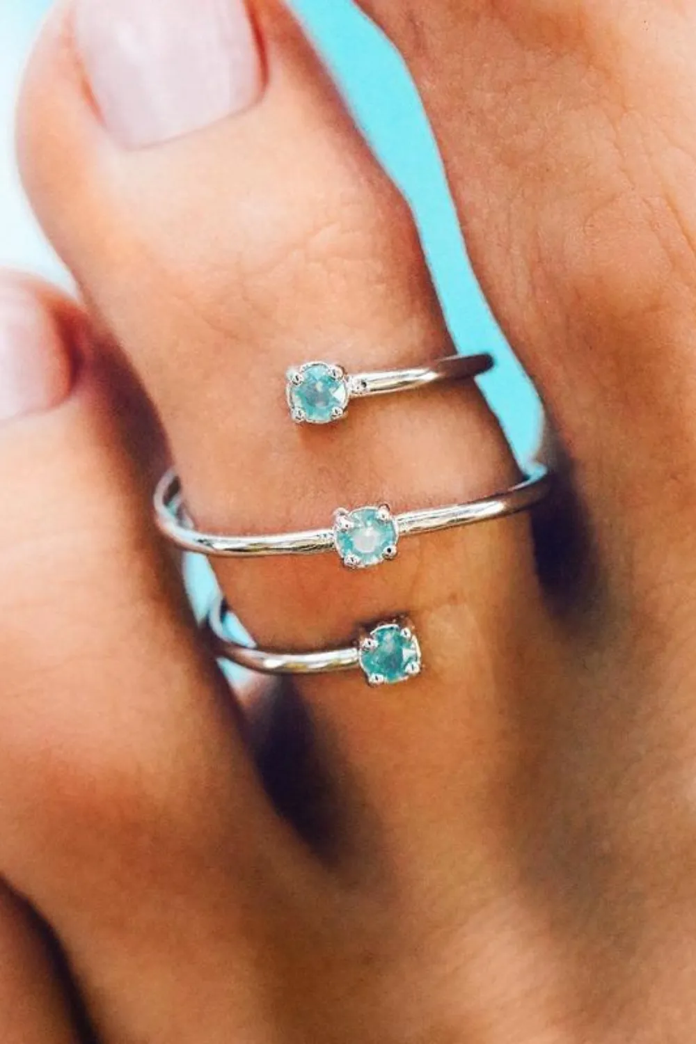 PURA VIDA TOE RING | TRIPLE OPAL STONE WRAP RING